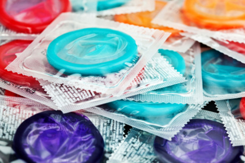 hiv_positive_porn_actor_mandate_condoms