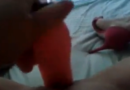 VIDEO: Šaljem snimak ljubavniku kako mazim pičkicu