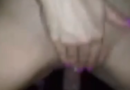 VIDEO: Drkam svoj klitoris dok me on jebe